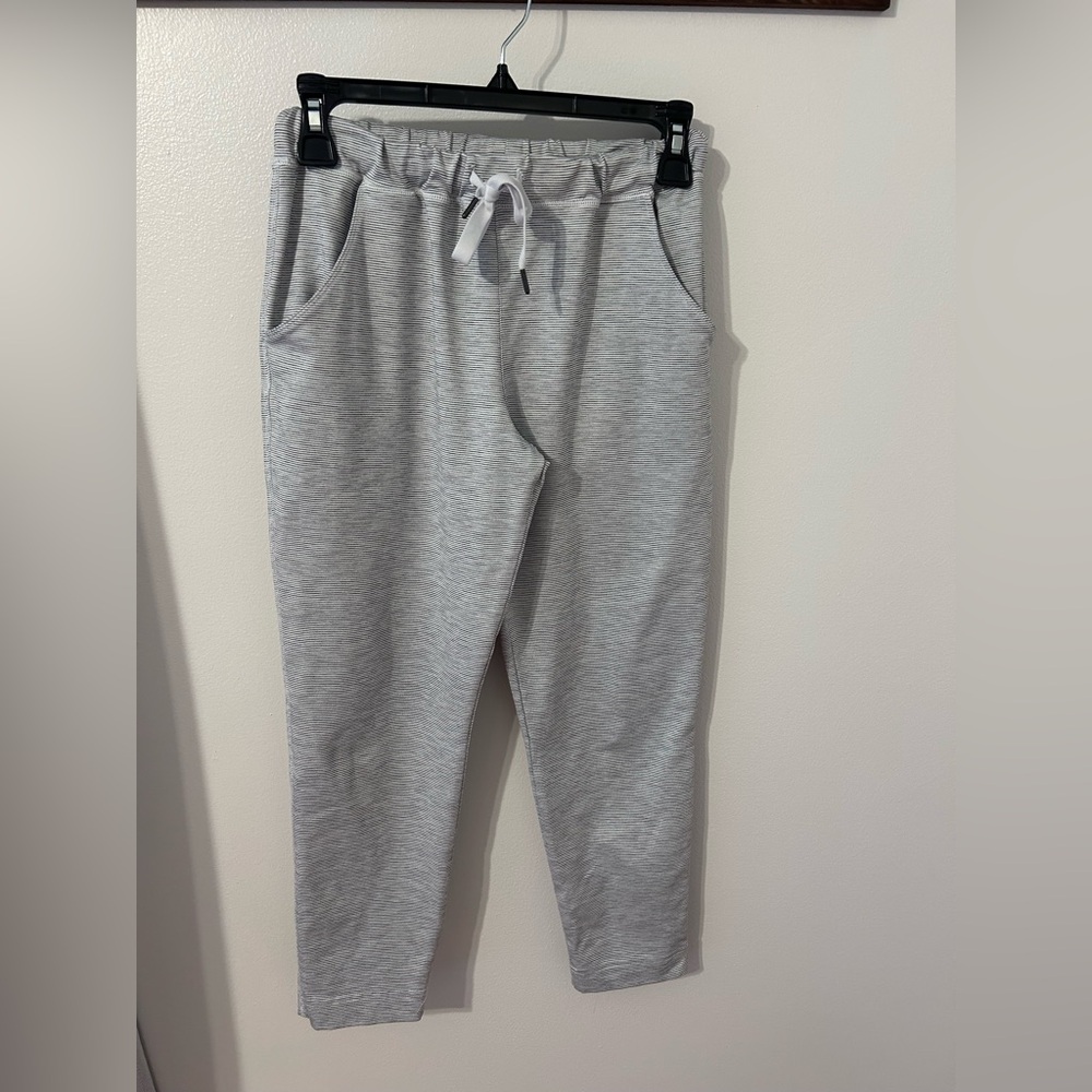 Scorpio Sol Women’s XS Pin Striped Jogger Athletic Pant
